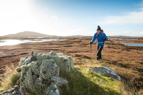 Benbecula: walker at Reuval
