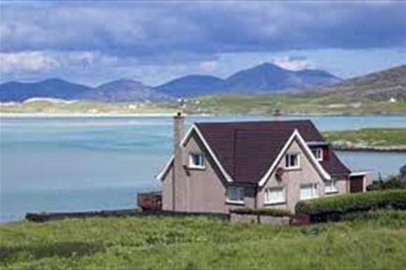 Beul na Mara Cottage 2