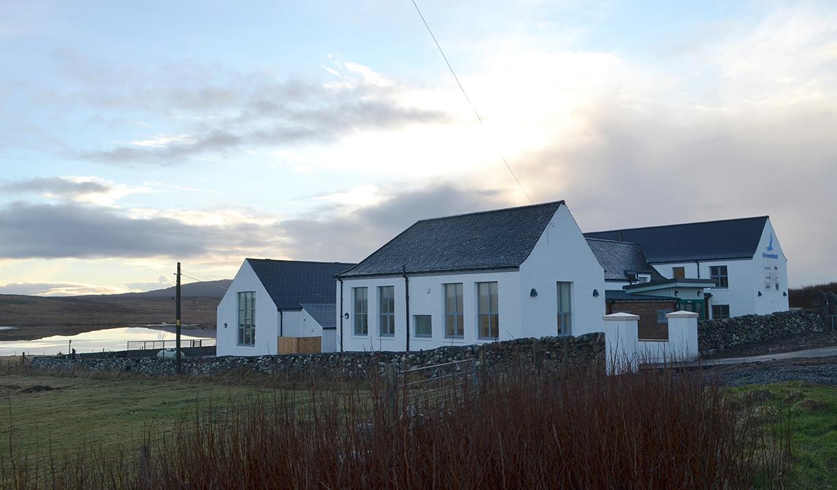 Grinneabhat Hostel, Bragar