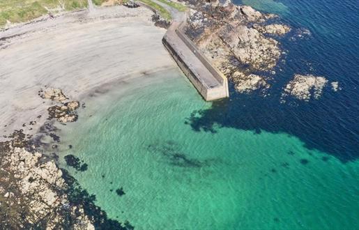 Bayble beach and pier