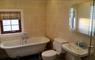 Culla Cottage bathroom