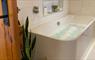 Blue Reef Cottages bath