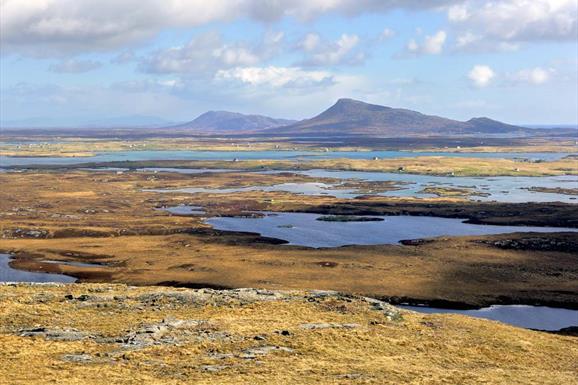 Rueval - lochs & hills