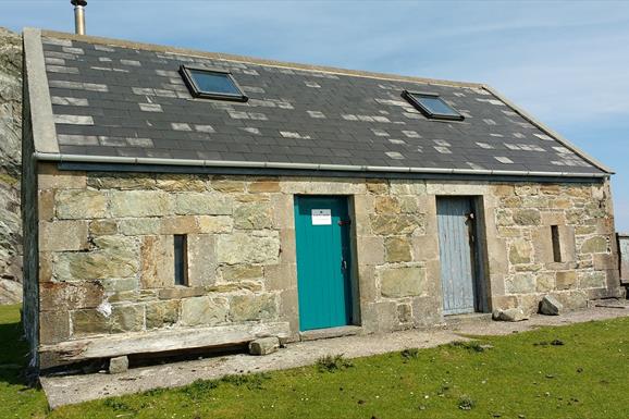 Scalpay bothy