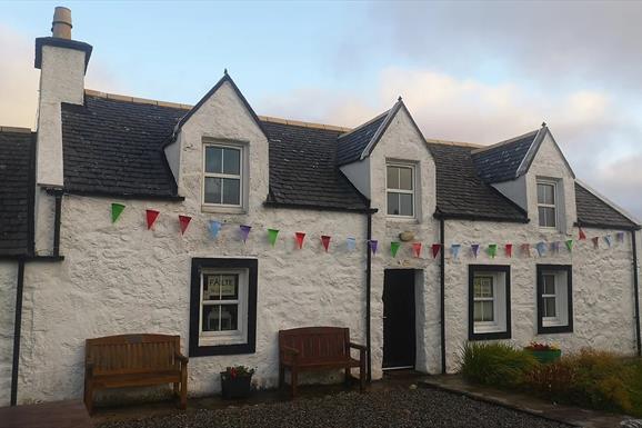 Taigh Dhonnchaidh Arts and Music Centre