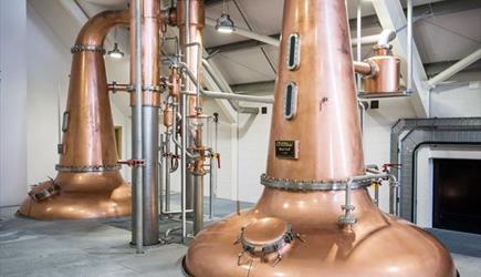 Eat Drink Hebrides - Isle of Harris Distillery 2 copper stills