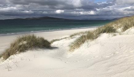 Berneray West Beach - Esther Sinmiraranadie